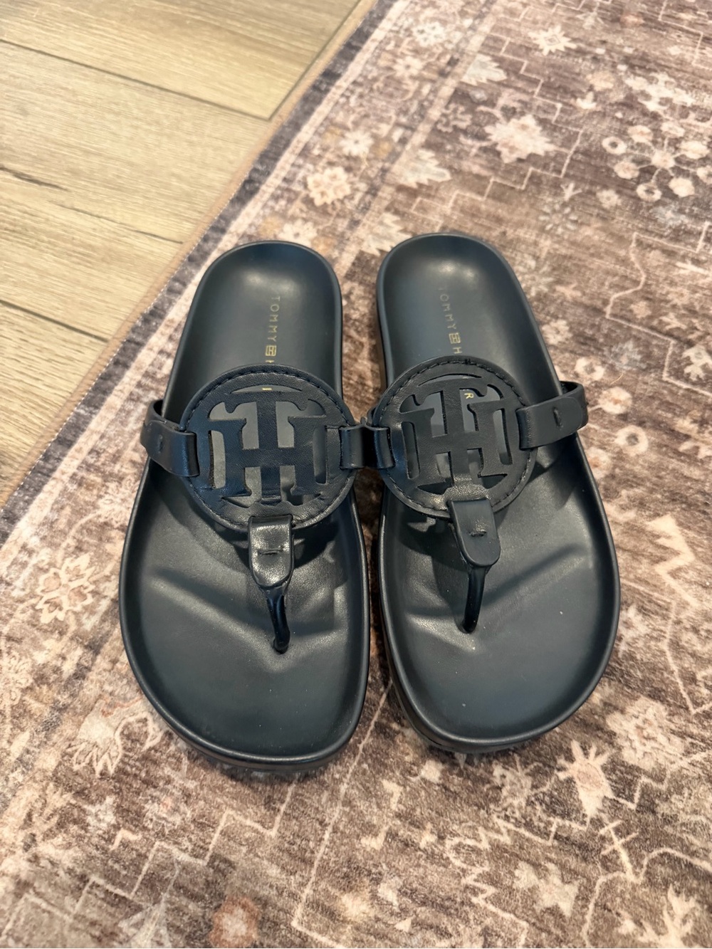 Tommy Hilfiger Navy Logo Thong Slides